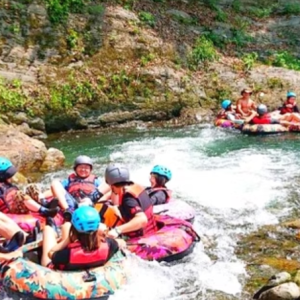 宜蘭｜南澳漂漂河漂流探險／溯溪體驗（限時9折）